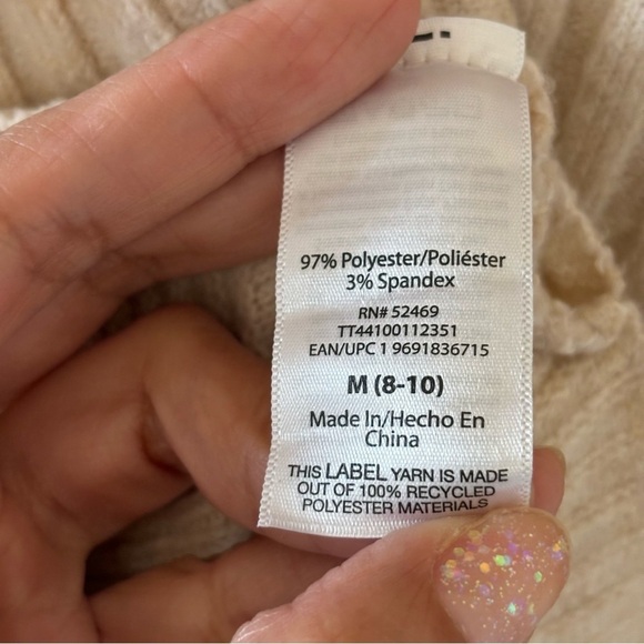 Time & Tru sweater Size Medium - Picture 7 of 8